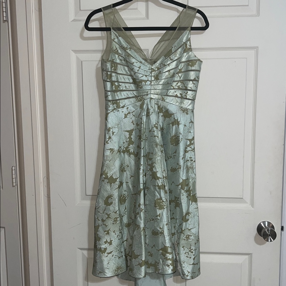 Adriana Papel size 4 Elegant Green Floral Dress